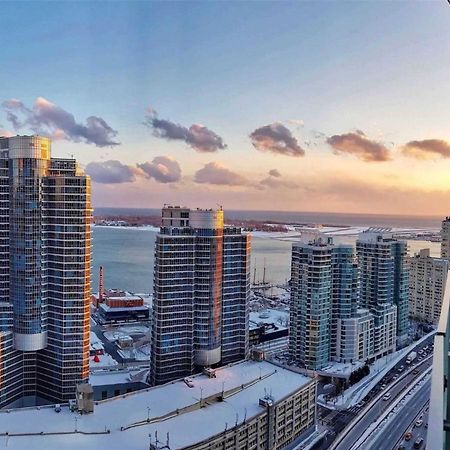 Luxury Condo In The Heart Of Toronto - Next To Scotiabank Arena Екстер'єр фото