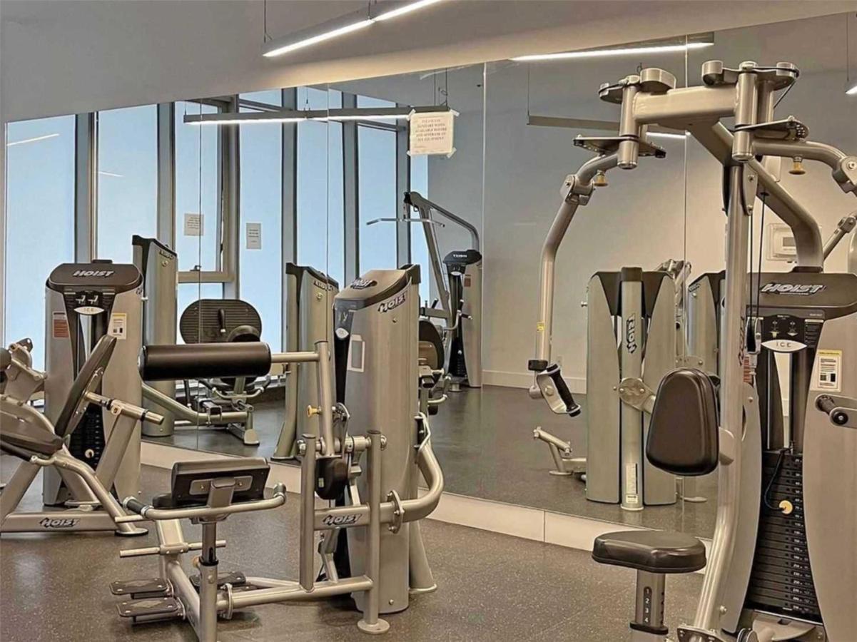 Luxury Condo In The Heart Of Toronto - Next To Scotiabank Arena Екстер'єр фото